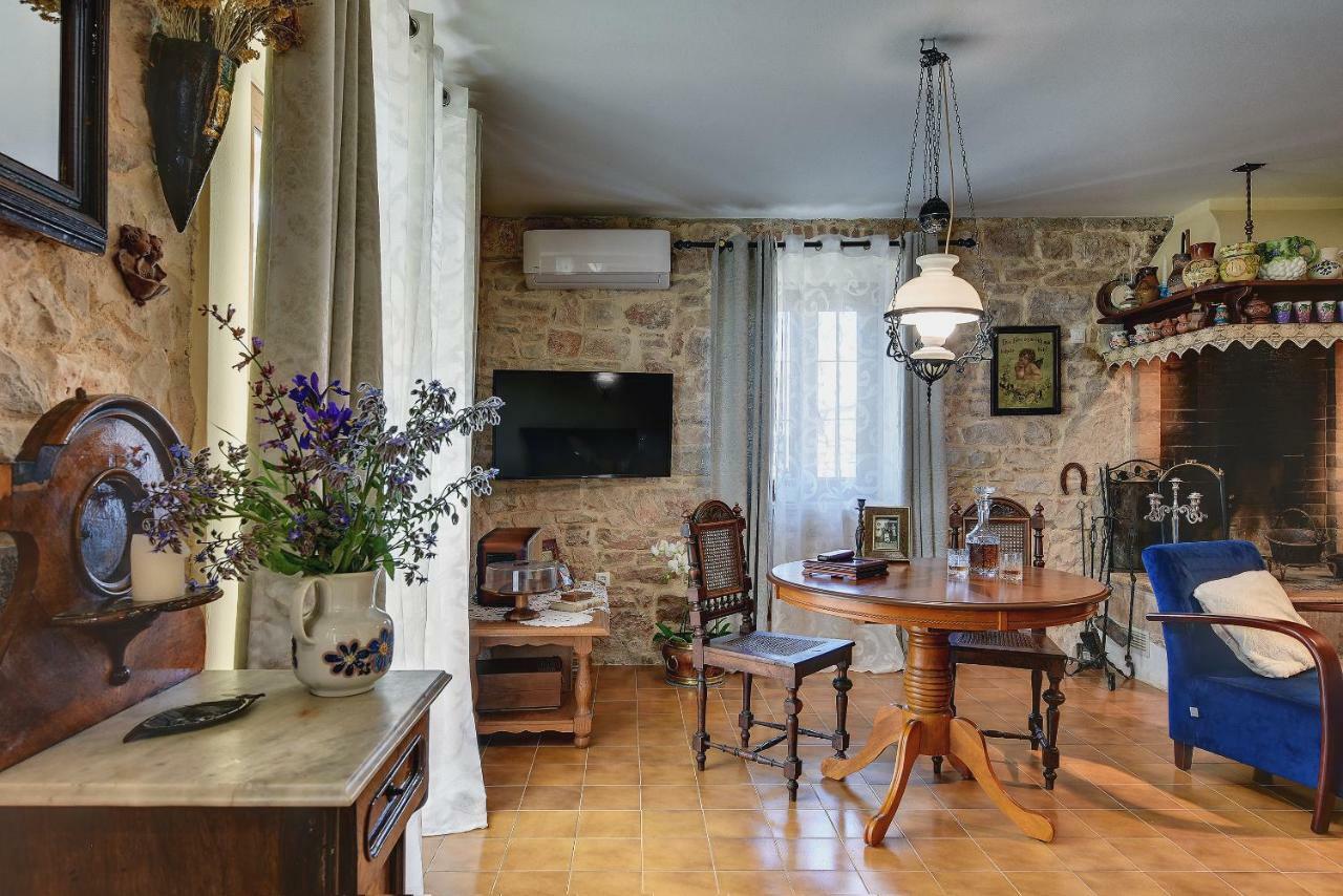 Villa Palazzo 1812 Krnica Esterno foto