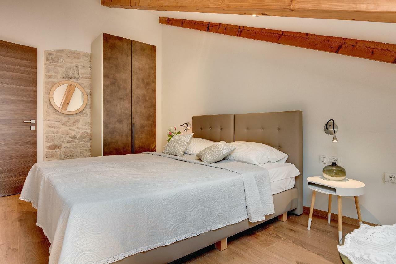 Villa Palazzo 1812 Krnica Esterno foto