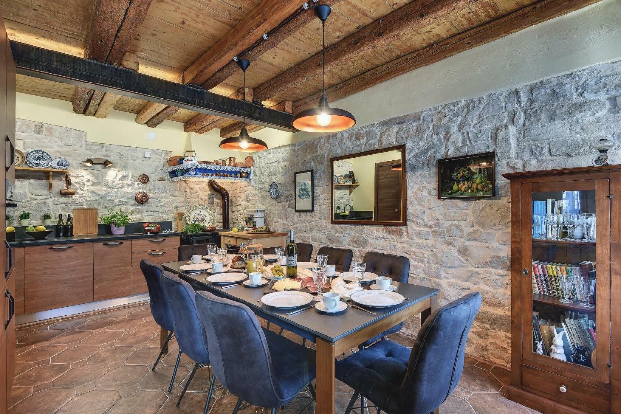 Villa Palazzo 1812 Krnica Esterno foto