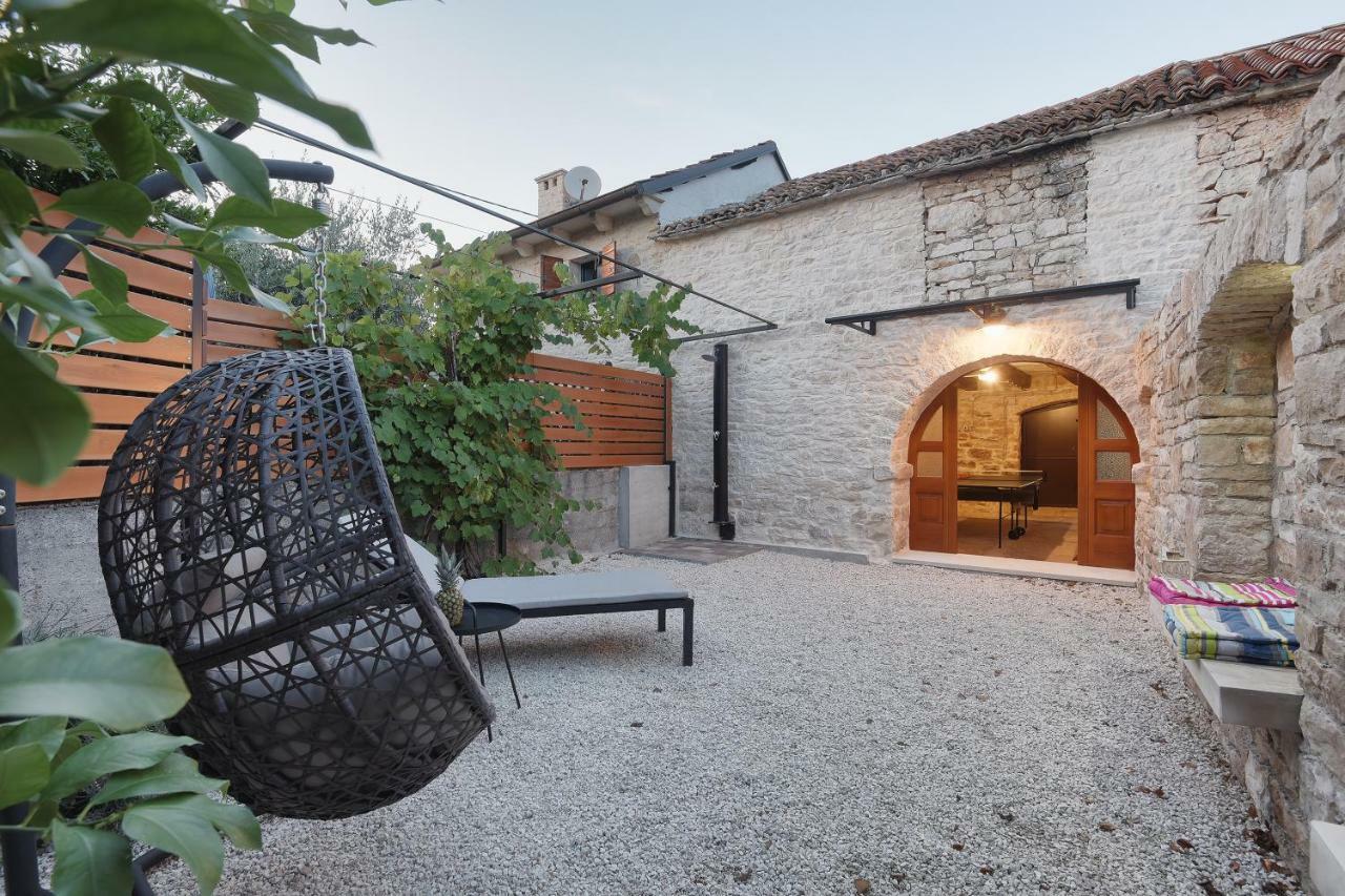 Villa Palazzo 1812 Krnica Esterno foto